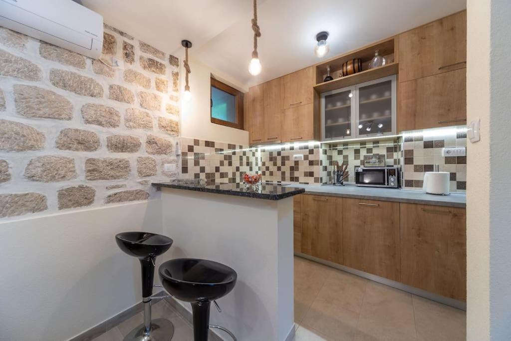 Apartman Katarina Kotor Bagian luar foto